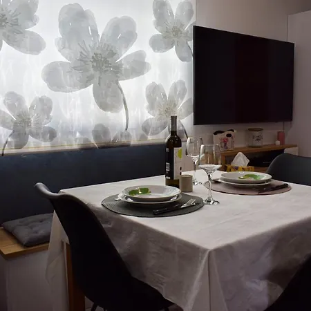 House Masha Appartement Pula Buitenkant foto